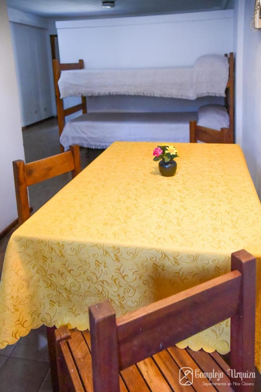 미나 클라베로 Complejo Urquiza Departamentos 아파트 외부 사진