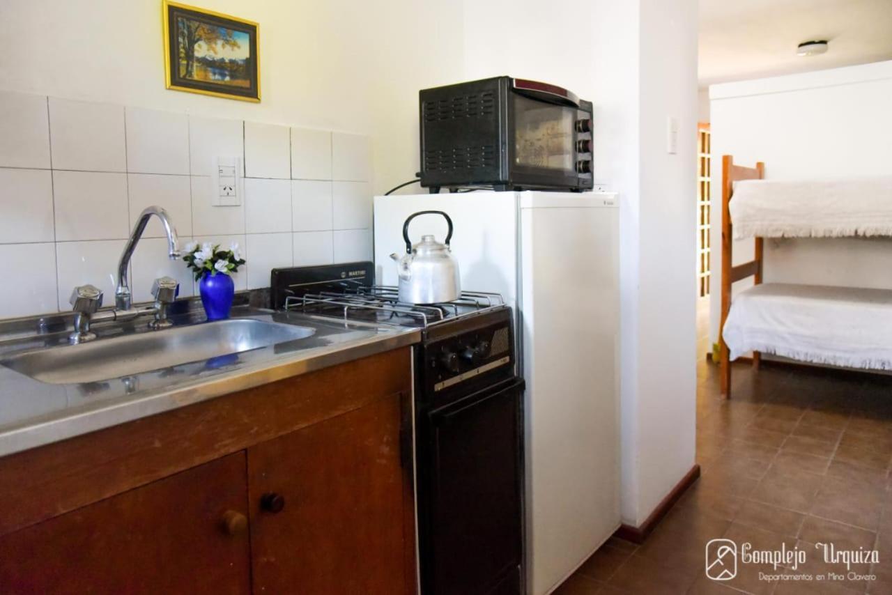 미나 클라베로 Complejo Urquiza Departamentos 아파트 외부 사진